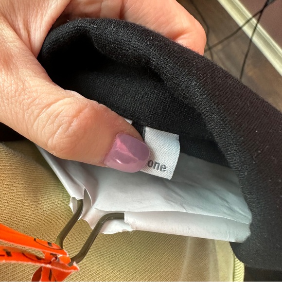 Michael Stars two button closure black stretch blazer size one - Picture 5 of 6